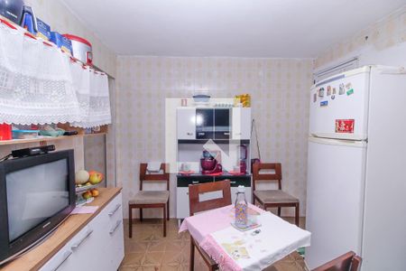 Casa à venda com 125m², 5 quartos e 2 vagas Casa à venda com 125m², 5 quartos e 2 vagasCasa 1 Cozinha