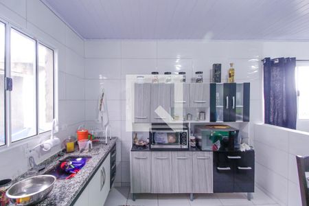 Casa à venda com 125m², 5 quartos e 2 vagas Casa à venda com 125m², 5 quartos e 2 vagasCasa 3 Cozinha