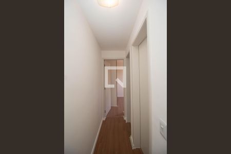 Corredor de apartamento para alugar com 2 quartos, 48m² em Vila Siqueira (zona Norte), São Paulo