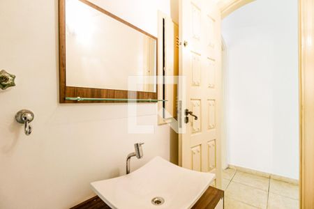 Lavabo de casa para alugar com 3 quartos, 175m² em Santo Amaro, São Paulo