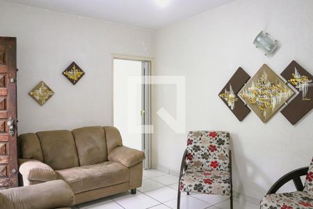 Sala  de casa à venda com 3 quartos, 150m² em Parque Edu Chaves, São Paulo