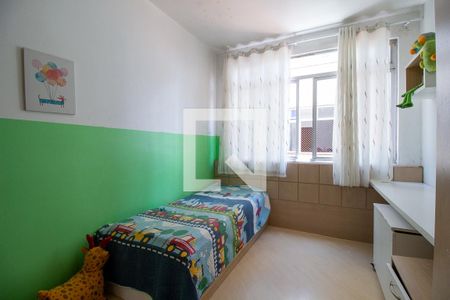 Quarto 2 de apartamento para alugar com 2 quartos, 76m² em Água Verde, Curitiba