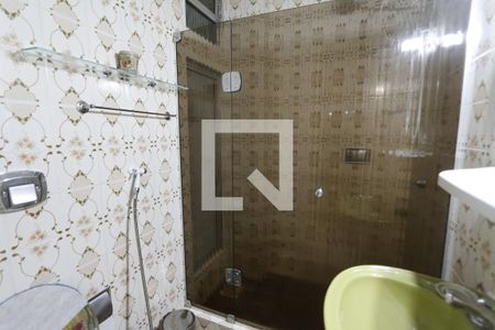 Banheiro de casa de condomínio à venda com 1 quarto, 40m² em Barra da Tijuca, Rio de Janeiro