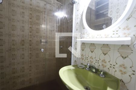 Banheiro de casa de condomínio à venda com 1 quarto, 40m² em Barra da Tijuca, Rio de Janeiro