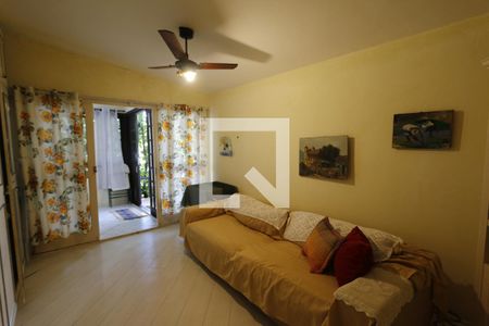 sala de casa de condomínio à venda com 1 quarto, 40m² em Barra da Tijuca, Rio de Janeiro