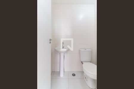 Banheiro da Suíte de apartamento para alugar com 1 quarto, 26m² em Jardim Cidália, São Paulo