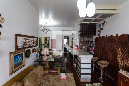 Sala de apartamento para alugar com 4 quartos, 130m² em Sion, Belo Horizonte