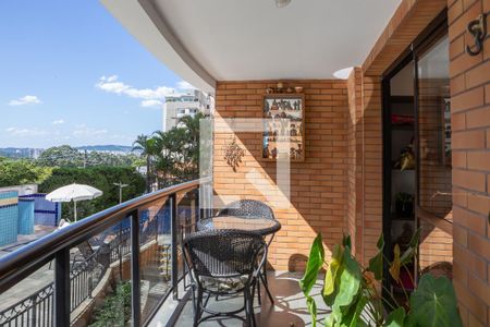 Sacada de apartamento à venda com 3 quartos, 130m² em Alto da Lapa, São Paulo