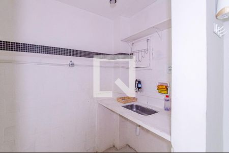 Cozinha de apartamento para alugar com 1 quarto, 20m² em Bela Vista, São Paulo