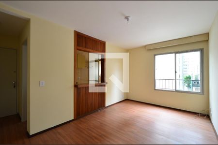 Apartamento para alugar com 42m², 1 quarto e 1 vagaSala