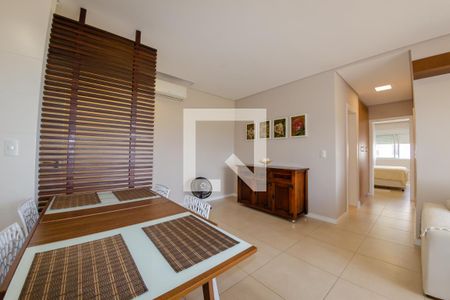 Sala de apartamento para alugar com 2 quartos, 84m² em Campeche, Florianópolis