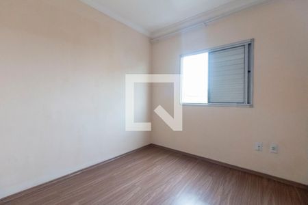 Quarto 1 de apartamento para alugar com 2 quartos, 51m² em Jardim Santo Antônio, São Paulo