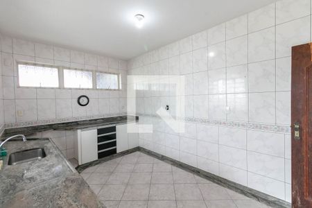 Cozinha de casa para alugar com 3 quartos, 250m² em Nova Gameleira, Belo Horizonte