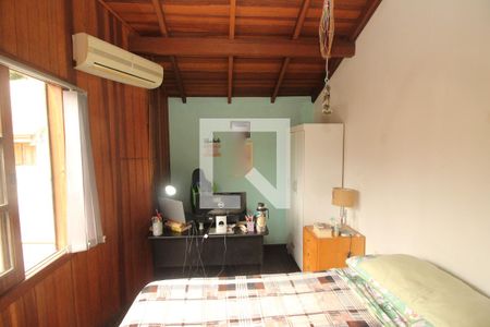 Casa à venda com 254m², 4 quartos e 5 vagas Casa à venda com 254m², 4 quartos e 5 vagasQuarto 1