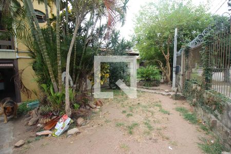 Casa à venda com 254m², 4 quartos e 5 vagas Casa à venda com 254m², 4 quartos e 5 vagasJardim