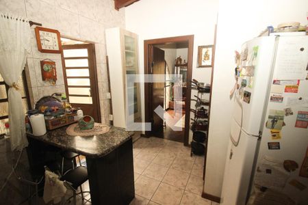 Casa à venda com 254m², 4 quartos e 5 vagas Casa à venda com 254m², 4 quartos e 5 vagasCozinha 2