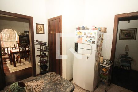 Casa à venda com 254m², 4 quartos e 5 vagas Casa à venda com 254m², 4 quartos e 5 vagasCozinha 2