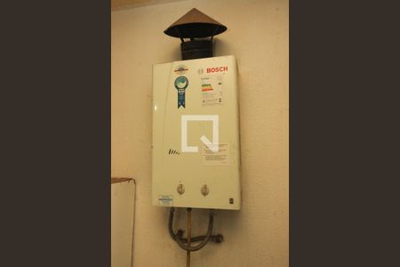 Casa à venda com 254m², 4 quartos e 5 vagas Casa à venda com 254m², 4 quartos e 5 vagasAquecedor