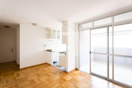 Sala de apartamento para alugar com 2 quartos, 60m² em Pinheiros, São Paulo