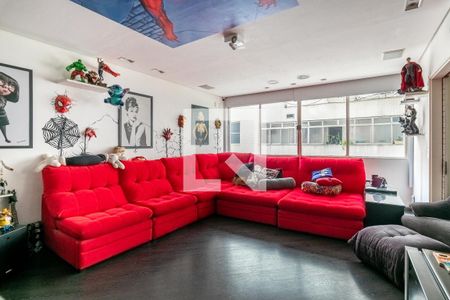 Sala de TV de apartamento à venda com 4 quartos, 228m² em Higienópolis, São Paulo