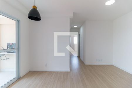 Sala de apartamento para alugar com 3 quartos, 75m² em Centro, Poá