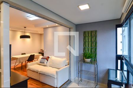 Varanda da Sala de apartamento à venda com 2 quartos, 62m² em Alphaville Empresarial, Barueri