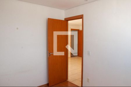 Quarto 1 de apartamento à venda com 2 quartos, 45m² em Chacaras Reunidas Santa Terezinha, Contagem