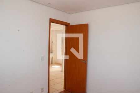 Quarto 2 de apartamento à venda com 2 quartos, 45m² em Chacaras Reunidas Santa Terezinha, Contagem