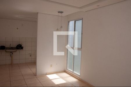 Sala de apartamento à venda com 2 quartos, 45m² em Chacaras Reunidas Santa Terezinha, Contagem