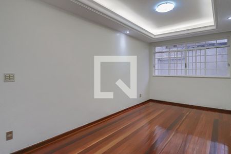 Sala de Estar  de apartamento à venda com 4 quartos, 170m² em Centro, Belo Horizonte