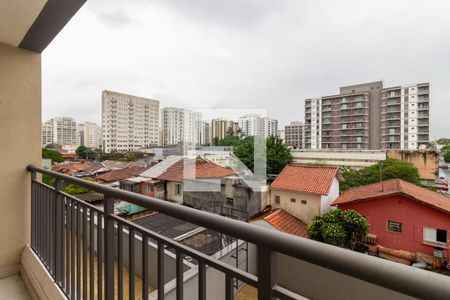 Varanda de kitnet/studio para alugar com 1 quarto, 26m² em Indianópolis, São Paulo