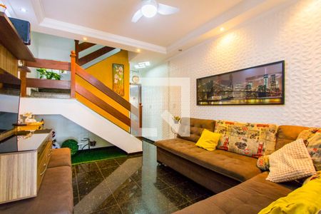 Sala de casa para alugar com 2 quartos, 120m² em Vila Bela Vista, Santo André