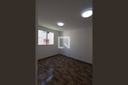 Sala de apartamento para alugar com 2 quartos, 38m² em Jardim Petrópolis, Cotia