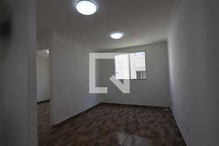 Sala de apartamento para alugar com 2 quartos, 38m² em Jardim Petrópolis, Cotia