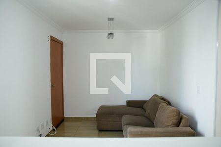 Sala de apartamento para alugar com 2 quartos, 39m² em Jardim Caiapiá, Cotia