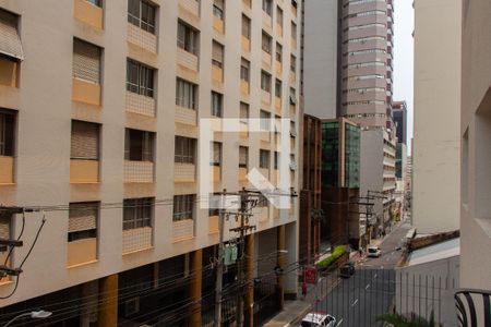 Varanda - Sala de apartamento para alugar com 3 quartos, 98m² em Centro, Campinas