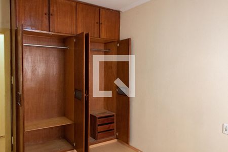 Quarto de apartamento para alugar com 3 quartos, 98m² em Centro, Campinas