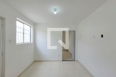 Sala/Cozinha de casa para alugar com 1 quarto, 40m² em Todos Os Santos, Rio de Janeiro