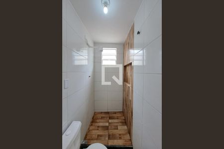 Banheiro Social de casa para alugar com 1 quarto, 40m² em Todos Os Santos, Rio de Janeiro