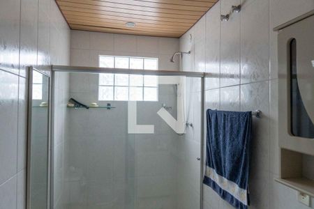 Casa à venda com 500m², 5 quartos e 4 vagas Casa à venda com 500m², 5 quartos e 4 vagasBanheiro 3