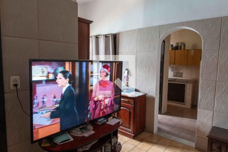 Casa à venda com 500m², 5 quartos e 4 vagas Casa à venda com 500m², 5 quartos e 4 vagasSala da casa anexa