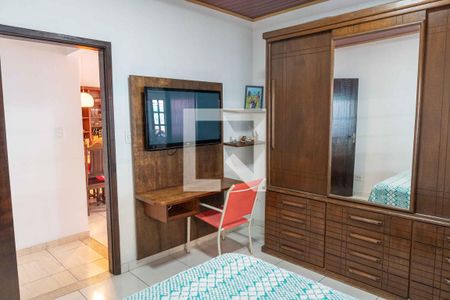 Casa à venda com 500m², 5 quartos e 4 vagas Casa à venda com 500m², 5 quartos e 4 vagasSuíte 3