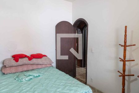 Casa à venda com 500m², 5 quartos e 4 vagas Casa à venda com 500m², 5 quartos e 4 vagasQuarto 1