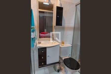 Casa à venda com 500m², 5 quartos e 4 vagas Casa à venda com 500m², 5 quartos e 4 vagasBanheiro da Suíte 2