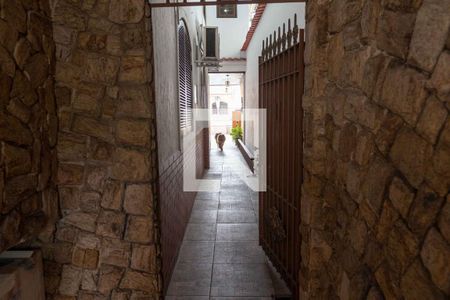 Casa à venda com 500m², 5 quartos e 4 vagas Casa à venda com 500m², 5 quartos e 4 vagasQuintal