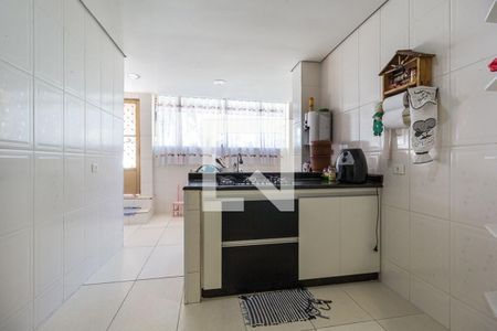 Cozinha de casa à venda com 3 quartos, 145m² em Fonte Grande, Contagem