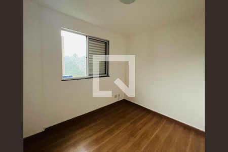 Apartamento à venda com 4 quartos, 120m² em Buritis, Belo Horizonte