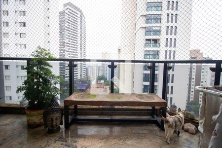 Varanda de apartamento para alugar com 3 quartos, 243m² em Alto da Lapa, São Paulo