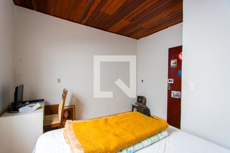 Casa 1 - Quarto 1 de casa à venda com 3 quartos, 250m² em Vila Eldizia, Santo André