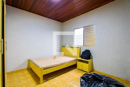 Casa 1 - Quarto 2 de casa à venda com 3 quartos, 250m² em Vila Eldizia, Santo André